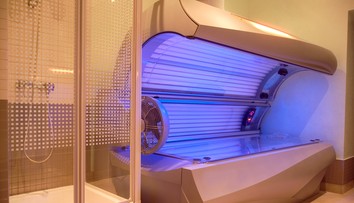Umelé opálenie len od 18 rokov? Štát navrhuje zákaz solárií pre neplnoletých, poukazuje na riziko rakoviny