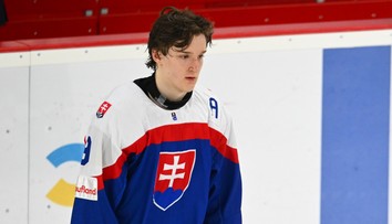 Mladí Slováci s prvou prehrou na šampionáte. V Trenčíne podľahli po predĺžení Fínom