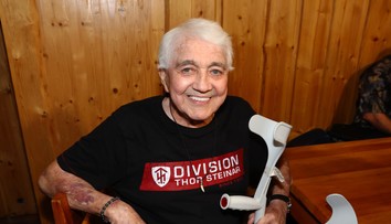 Charizmatický človek, ktorý bol za každú srandu. Priatelia a kolegovia spomínajú na Jiřího Krampola (†87)