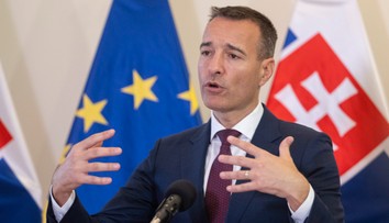 Minister Drucker dal preveriť financovanie inovačného a technologického centra vo Voderadoch