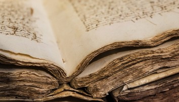 Vyše sto rokov bol stratený. Polícia objavila vzácny rukopis na internetovom bazáre