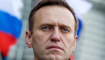 Civilní lekári odporúčajú, aby Alexej Navaľnyj ukončil hladovku