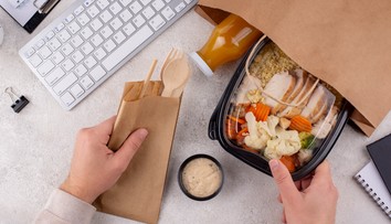 Za obedy platíme viac, no máme ich menej. Dve tretiny ľudí dostávajú len minimálne stravné