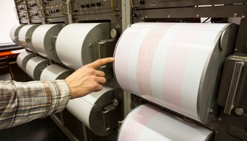 Filipíny postihlo silné zemetrasenie. Úrady vydali varovania pred cunami