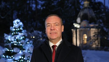 Medvedev tvrdí, že po Madurovi môže rovnaký osud postretnúť aj Zelenského. V bezpečí vraj nie je ani Merz