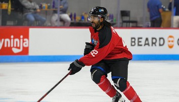 V minulosti pôsobil na Slovensku, bol priamym účastníkom tragickej udalosti.  Petgrave si môže vydýchnuť