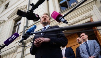 Keď volanie po mieri znamená extrémizmus. Z ruských volieb vyradili jedinú protivojnovú stranu