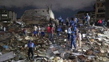 Počet obetí zemetrasení vo Venezuele stúpol na najmenej 235. Zranených sú tisíce