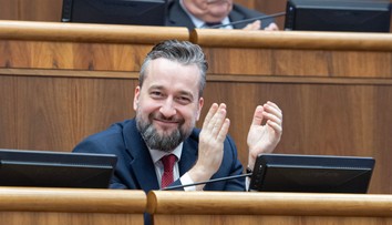 V spore medzi Blahom a Esetom padol po piatich rokoch prvý verdikt. Súd zamietol žalobu proti podpredsedovi NR SR