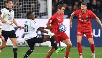 Nedávno dostal pozvánku do českej reprezentácie. Syn legendárneho Buffona absolvoval profesionálny debut