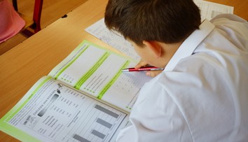 Výsledky monitoru piatakov: Takto obstáli žiaci v testoch zo slovenčiny a z matematiky