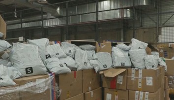 Francúzi vyhlásili vojnu čínskemu gigantu. Colníci prehľadávajú státisíce balíčkov a online objednávky pozastavili