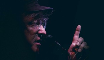 Žbirka zanechal desiatky hitov, ktoré zľudoveli. Ktorý sa vám páči najviac? Hlasujte v ankete