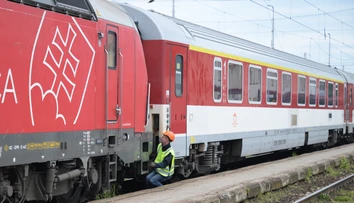Vlakové spojenie medzi Bratislavou a Košicami sa zrýchli. Vypadnúť by však mala dôležitá zastávka
