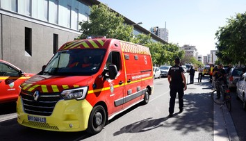 Streľba v obľúbenom francúzskom letovisku: Dvaja mŕtvi a šesť zranených