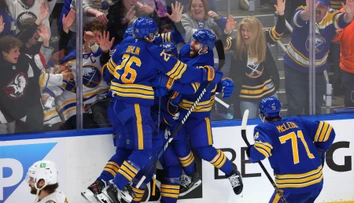 VIDEO: Buffalo otočilo duel za päť minút a zažilo víťazný návrat do play-off. Utah si na triumf musí počkať