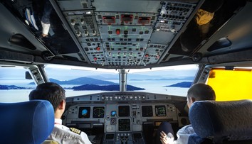 Lietadlo sa vrátilo do Hamburgu, v kokpite poriadne smrdelo