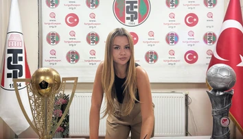 Turecký klub sa rozhodol pre netradičný krok. Pozíciu hlavnej trénerky prevzala mladá žena