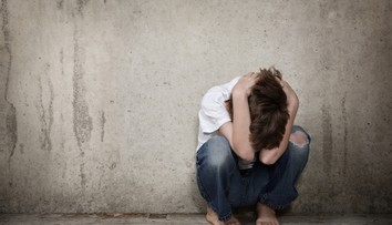 Študentku hromadne znásilnili tí istí muži ako v roku 2013