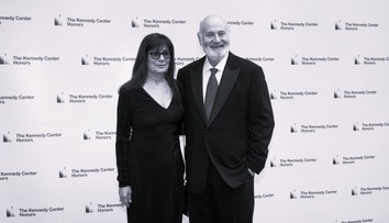 Známeho režiséra Roba Reinera a jeho manželku našli mŕtvych v dome v Los Angeles