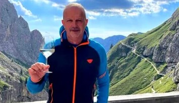 Tragédia v Alpách. Pri horolezeckom výstupe zahynul šéf automobilky