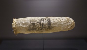 Holandské múzeum predstavuje unikátny kúsok. Vystaví kondóm z roku 1830, na ktorom je erotický obrázok