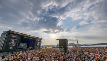 Festival Pohoda je v plnom prúde. Hudobný program odštartovala jedna z našich najpopulárnejších kapiel