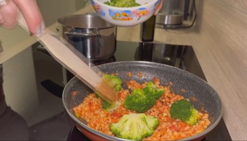 Obed za takmer 10 eur. Na „menučka“ utrácame viac peňazí, ich cena zrejme ešte stúpne