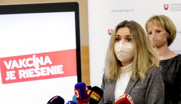 Opatrenia sa budú uvoľňovať najskôr pre zaočkovaných, tvrdí konzílium