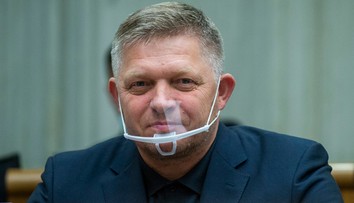 NBÚ konal pri previerke Ficovej priateľky zákonne, rozhodol výbor