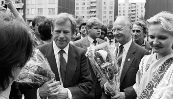 Česko si spomína na prvého prezidenta. Toto bol život Václava Havla
