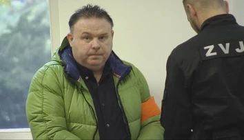 Prípad vraždy Andrey Vlčekovej: Na súde vypovedal starší syn. Otca volal obžalovaný, ten mu pri otázkach vykal