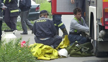 Nevychádzajte von a nevetrajte. Varovali ľudí Třinecké železiarne, z ktorých unikol vysokopecný plyn