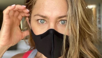 Krutá realita: Jennifer Aniston zverejnila fotku z lôžka, na všetkých má prosbu