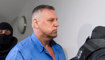 Mikuláš Černák na slobodu nepôjde. Súd návrh zamietol