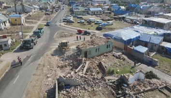 Na Morave začali demolovať poškodené budovy. Mnohí ľudia tak definitívne prišli o svoje domovy