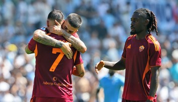 Futbalisti z večného mesta doma problémy nemali. V tabuľke preskočili Lobotkov Neapol