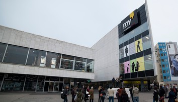 Predajú Tesco na Kamennom námestí? Developer už mal predložiť ponuku