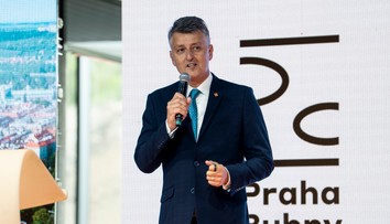 U riaditeľa českej Správy železníc našli hotovosť v hodnote miliónov eur. Tvrdí, že ide o úspory jeho otca a deda