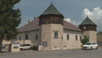 Celé Šarišské Michaľany sú v šoku. Obecnej účtovníčke sa podaril zločin ako z filmu