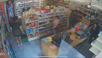 Zobrali aj nákupnú tašku. Zlodeji rabujú obchody za bieleho dňa, podnikatelia už policajtov ani nevolajú