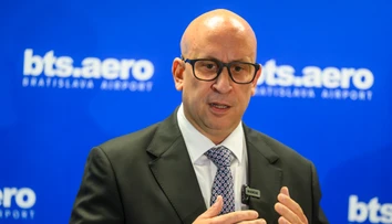 Ministerstvo od súkromného dopravcu vymáha 2,5 milióna eur. Peniaze mali poslať úradníci omylom