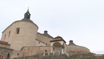 Na hrade Krásna Hôrka vládne čulý stavebný ruch, no termín jeho otvorenia stále nie je známy