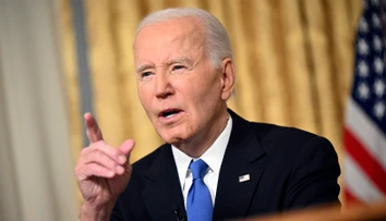 Biden v rozlúčkovom prejave varoval pred „oligarchiou“ bohatých ľudí aj dezinformáciami
