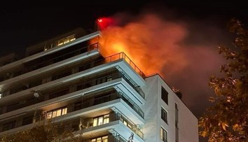 VIDEO: Smrtiaci požiar vo vysokej bytovke v bratislavskom Ružinove. Zomrela jedna žena
