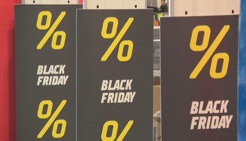Nákupná horúčka je v plnom prúde. Čo sa oplatí kupovať na Black Friday a sú zľavy naozaj výhodné? (prieskum)