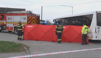 Tragédia v Strážskom. Chodec (†55) zahynul pod kolesami autobusu neďaleko nástupišťa