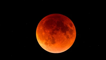 Ďalšie nebeské divadlo: Na oblohe môžeme sledovať polotieňové zatmenie Mesiaca
