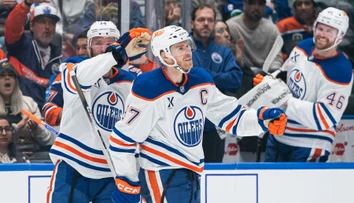 VIDEO: Brankári na „dovolenke“ a päťbodový McDavid. Edmonton uspel po šialenom priebehu
