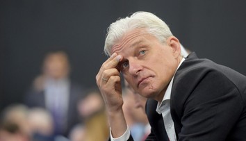 Miliardár Oleg Tiňkov sa vzdal ruského občianstva: Nebudem spájaný s fašistickou krajinou